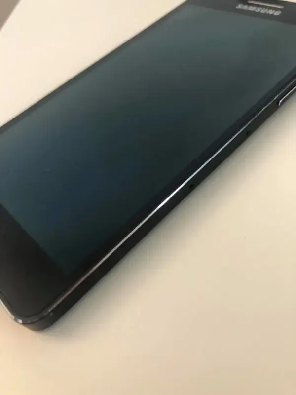 Polacy kupują droższe smartfony